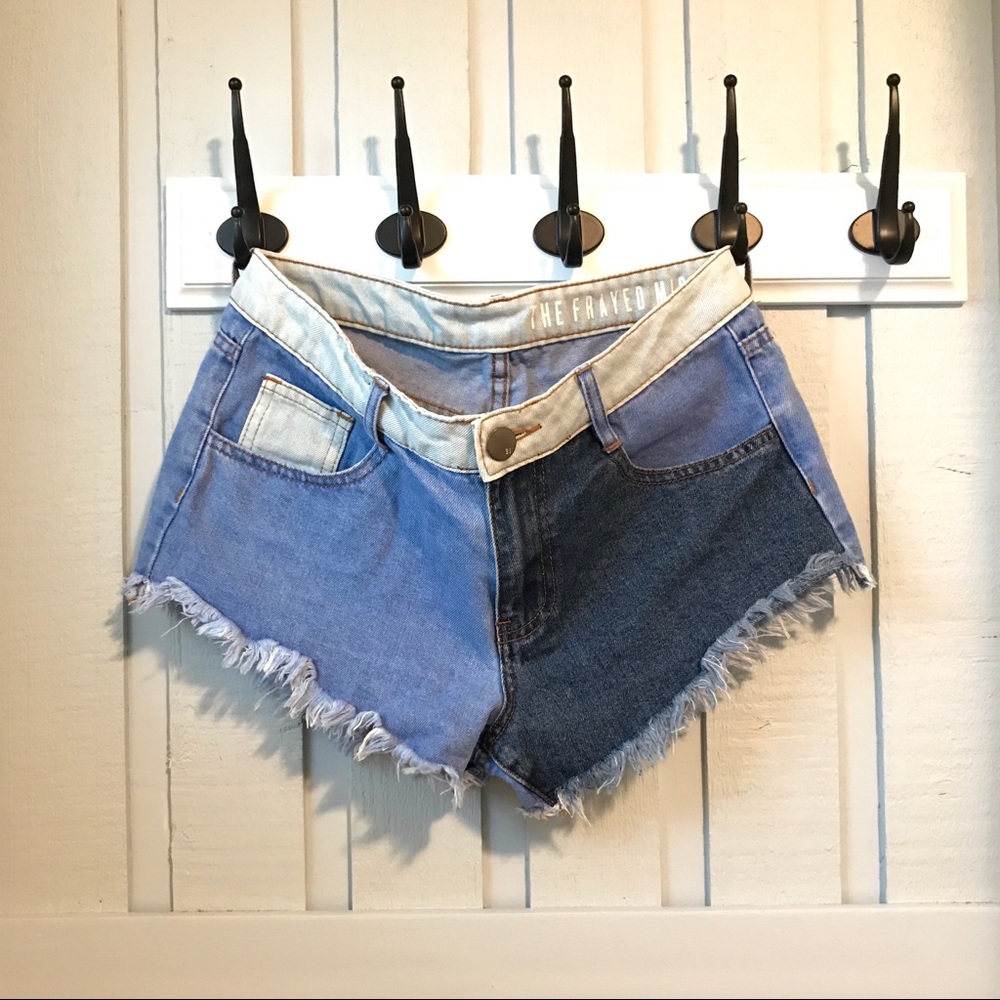 Frayed Mid Rise Shorts Bicolour Jeans